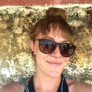 Meet your Posher, Rebecca